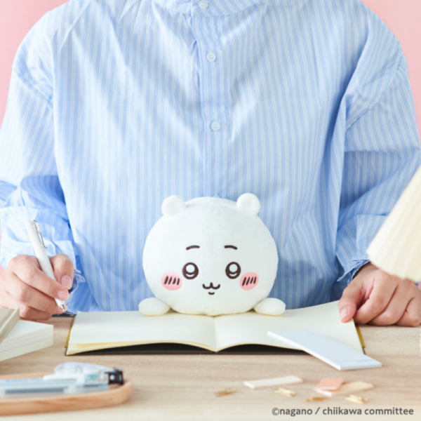 吉伊卡哇 調整坐姿靠桌娃娃系列