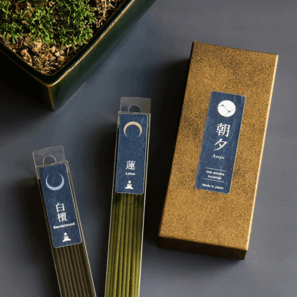 ‹日本線香品牌 ¦ 朝夕› 低煙線香系列 - 蓮花 & 白檀 40G