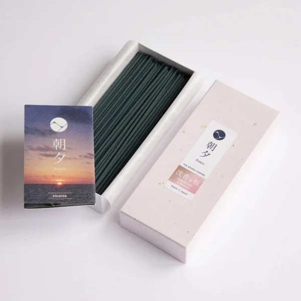 ‹日本線香品牌 ¦ 朝夕› 低煙線香系列 - 櫻花&沉香 40G
